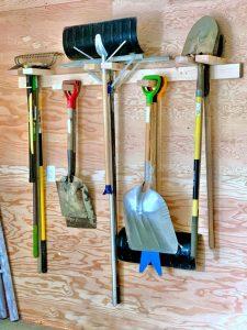 17 Easy DIY Garden Tool Storage Ideas