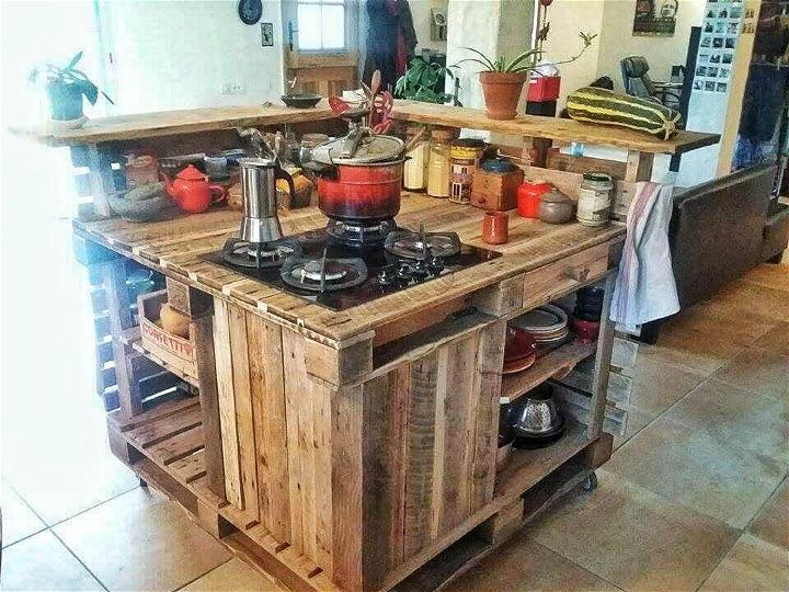 Make a Pallet Wood Kitchen Island