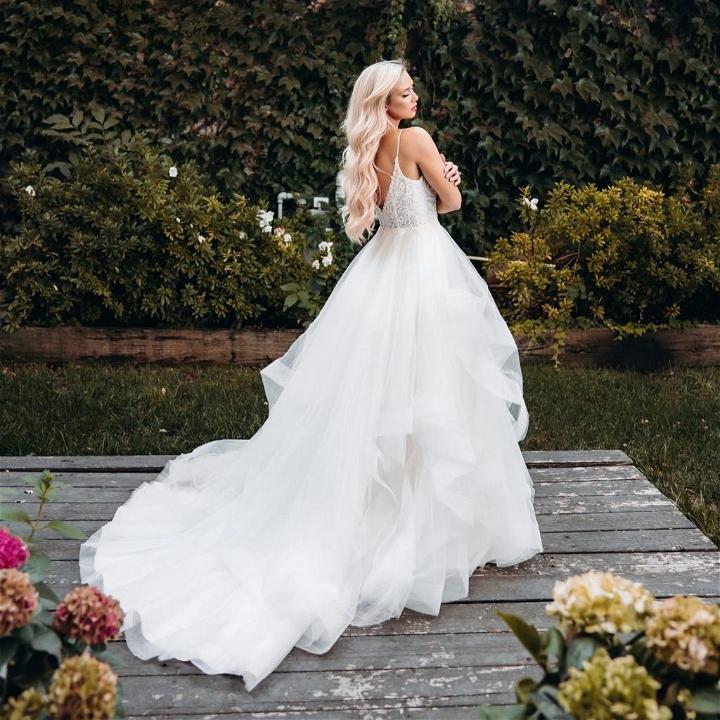 Cheap And Unique Wedding Dress On A Budget