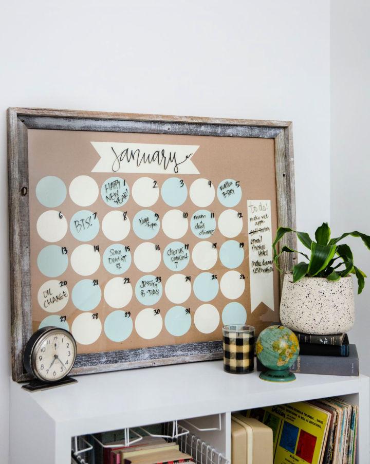 Easy DIY Dry Erase Calendar