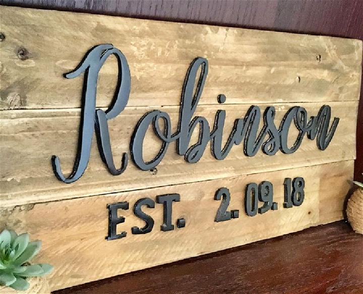 Simple DIY Family Name Wood Sign
