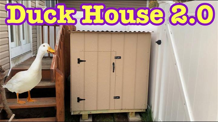 Easy and Basic Duck House Tutrial