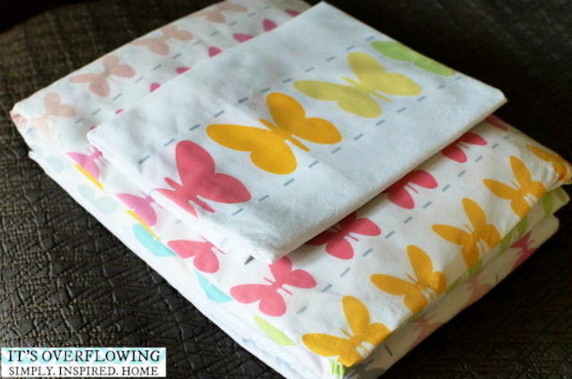 folding fitted sheets itsoverflowing 10