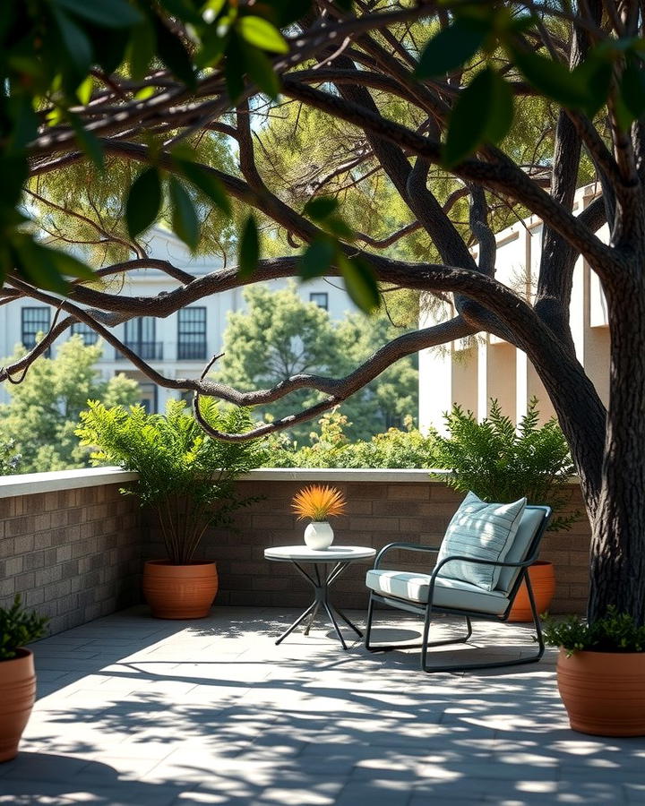 Shady Outdoor Reading Nook - 25 Shady Garden Ideas