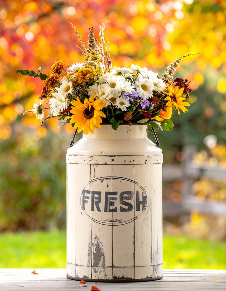 Wooden Farmhouse Milk Can - 50 wooden fall decor ideas