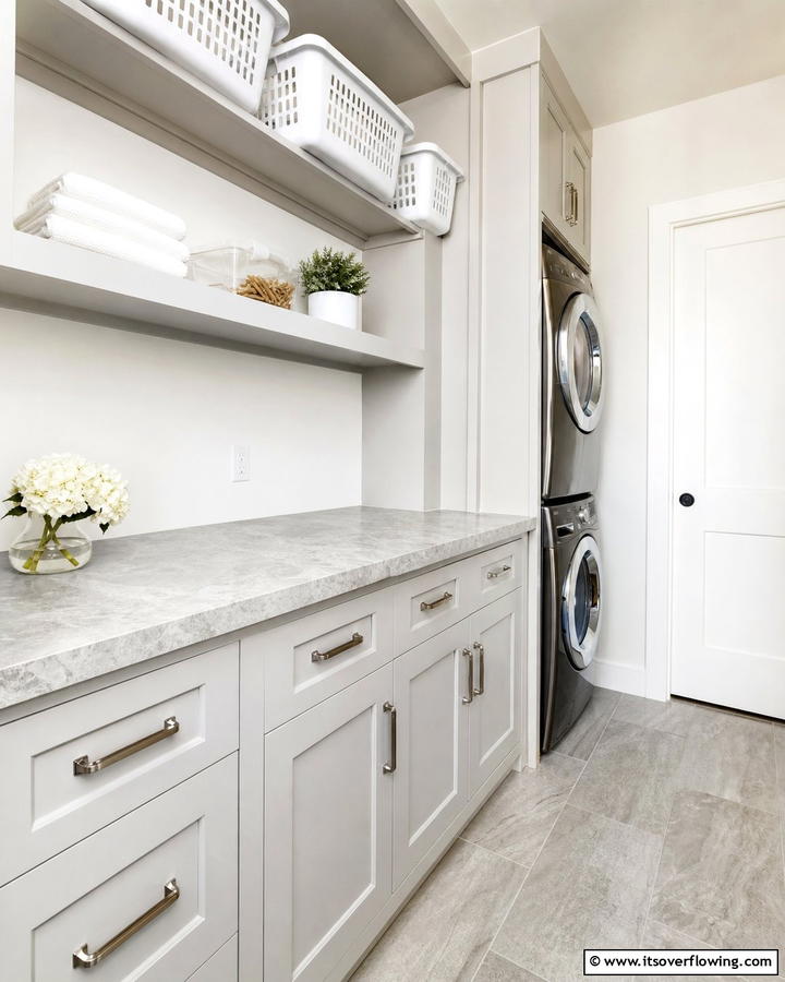 Acrylic Countertops for Lightweight Versatility - 20 Laundry Room Countertop Ideas for a Functional and Stylish Space