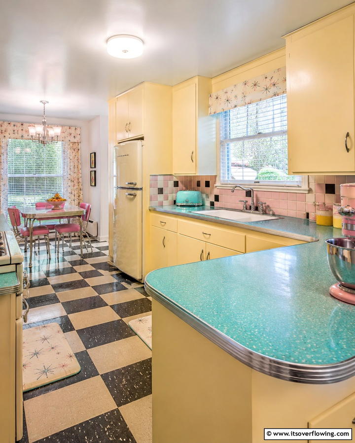 Appliance Garages - 25 1950s Kitchen Ideas for a Retro Home Makeover