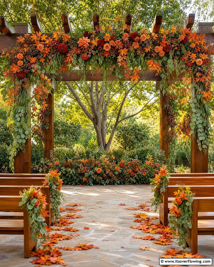 Autumn Floral Garlands - 21 Fall Wedding Décor Ideas for a Seasonal Celebration