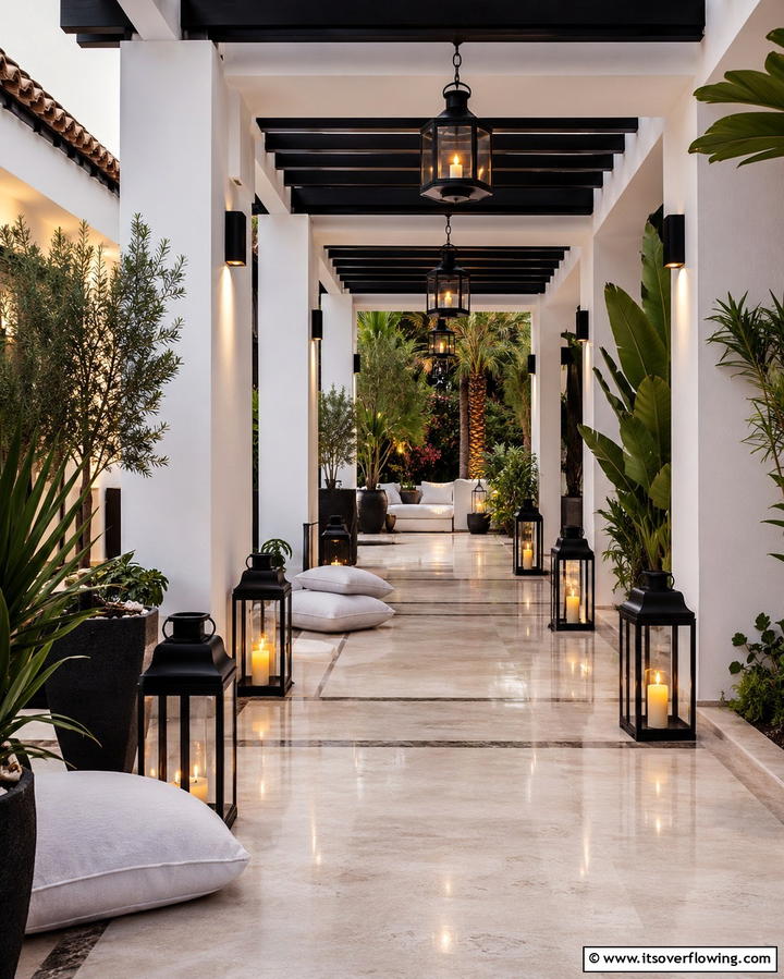 Black Lanterns - 30 Black-Themed Wedding Decor Ideas for Bold Celebrations