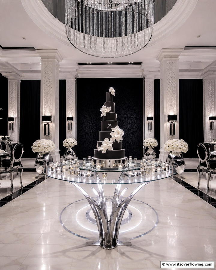Black Wedding CakeOne - 30 Black-Themed Wedding Decor Ideas for Bold Celebrations