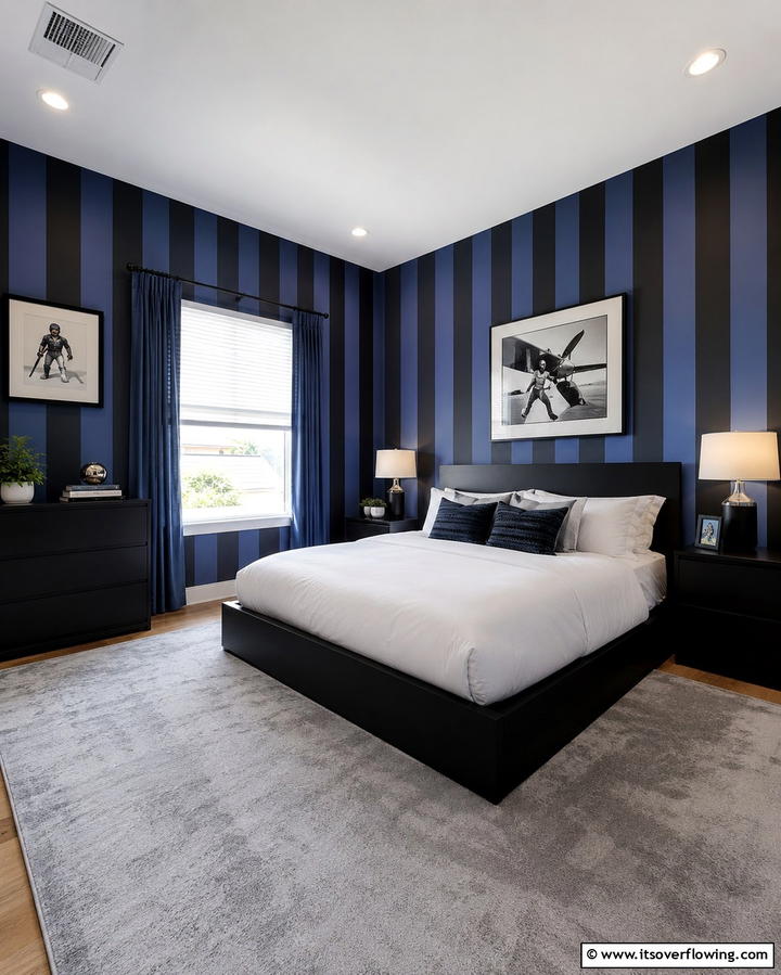 Black and Blue Striped Wallpaper - 25 Black and Blue Bedroom Ideas for a Bold Statement