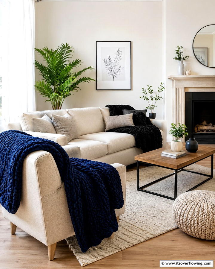 Black and Blue Throw Blankets - 25 Bold Black and Blue Living Room Ideas for a Statement