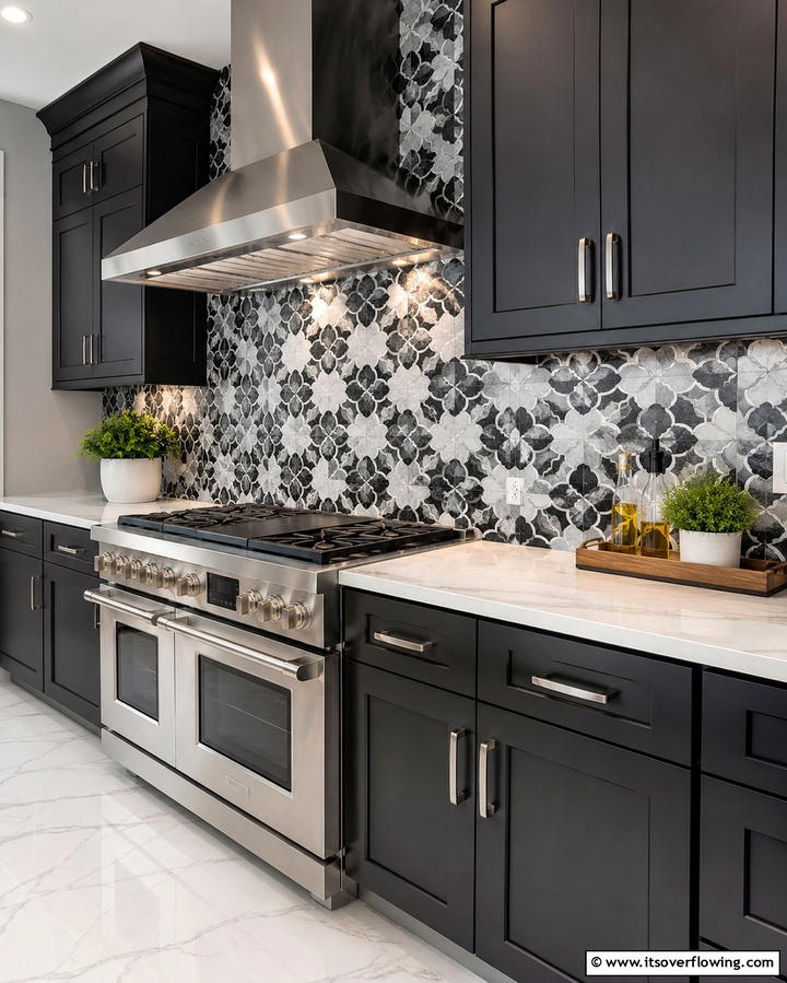 Black and Gray Patterned Backsplash - 25 Gray and Black Kitchen Ideas for a Modern Look