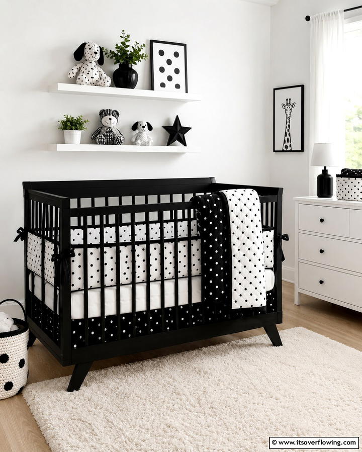 Black and White Crib Bedding - 30 Chic Black & White Nursery Ideas for Modern Baby Rooms