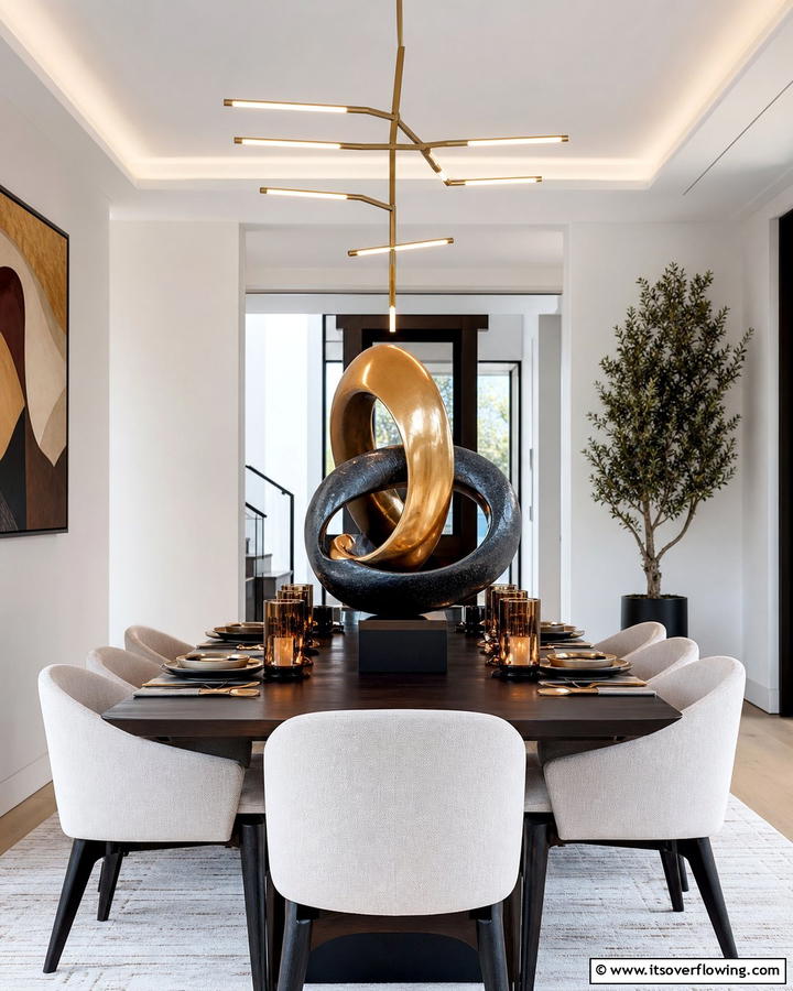 Bold Centerpiece Sculptures - 21 Festive Thanksgiving Table Decor Ideas for Family Gatherings