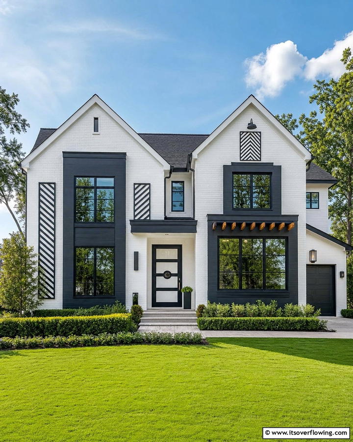 Bold Graphic Accents - 21 Striking Black & White House Exterior Design Concepts