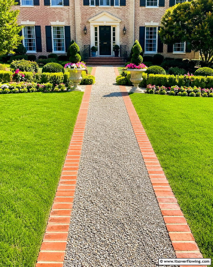 Border Defined Walkways - 25 Pea Gravel Walkway Ideas for a Charming Garden Path