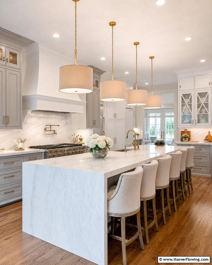 Cashmere Pendant Lighting - 20 Luxurious Cashmere Kitchen Ideas for a Cozy Feel