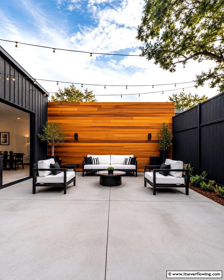Cedar Accent Walls - 30 Modern Black Houses with Cedar Accents for Striker Exteriors
