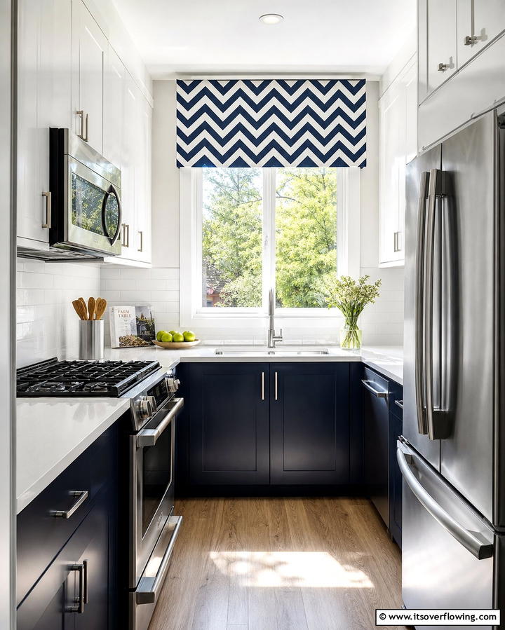 Chevron Pattern Valance - 25 Kitchen Valance Ideas to Add Style and Privacy