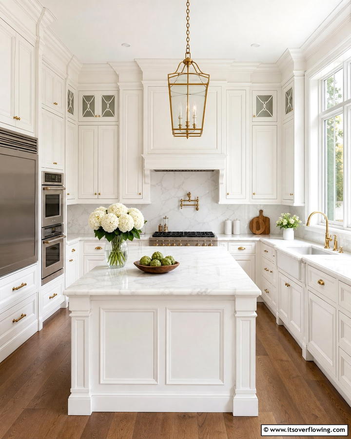 Classic White Cabinets - 25 Traditional Kitchen Ideas for Timeless Elegance