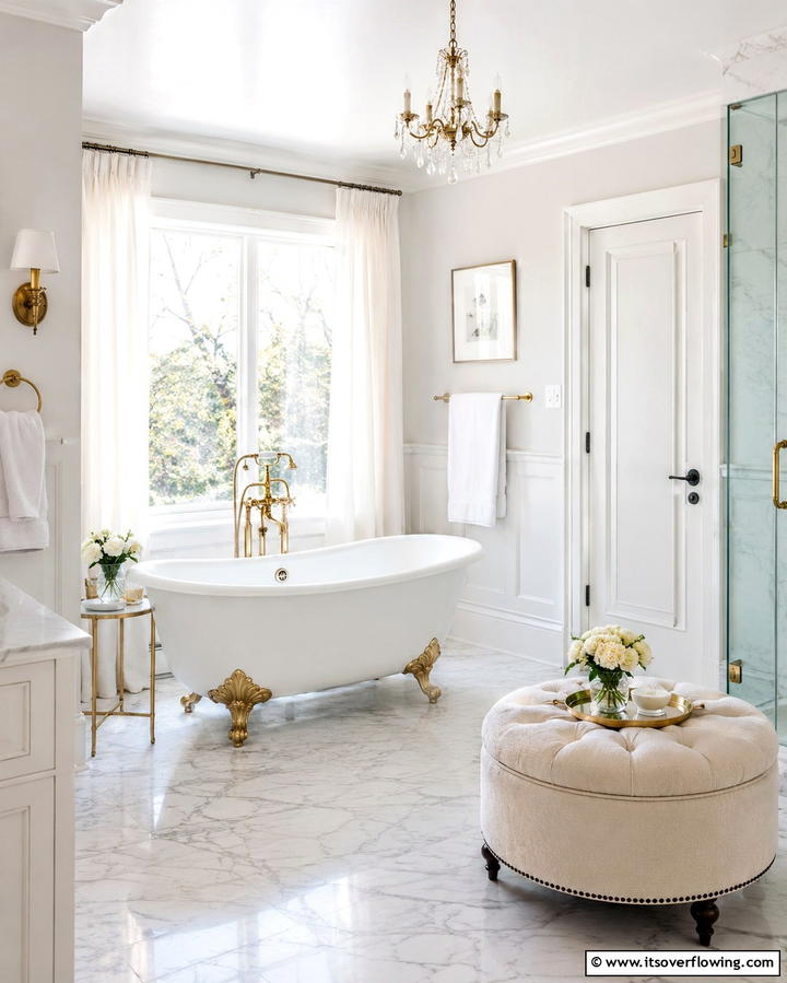 Clawfoot Tub Charm - 25 Vintage Bathroom Ideas for Classic Charm