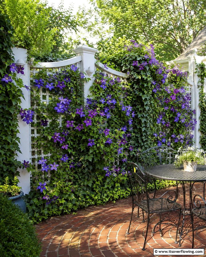 Climbing Vines Enclosure - 30 Decorative Fence Ideas to Enhance Your Yard’s Aesthetic