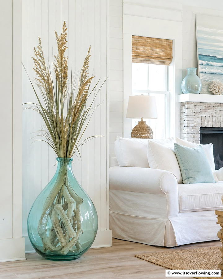 Coastal Decor with Nautical Themes - 25 Large Floor Vase Decoration Ideas for Stunning Interiors