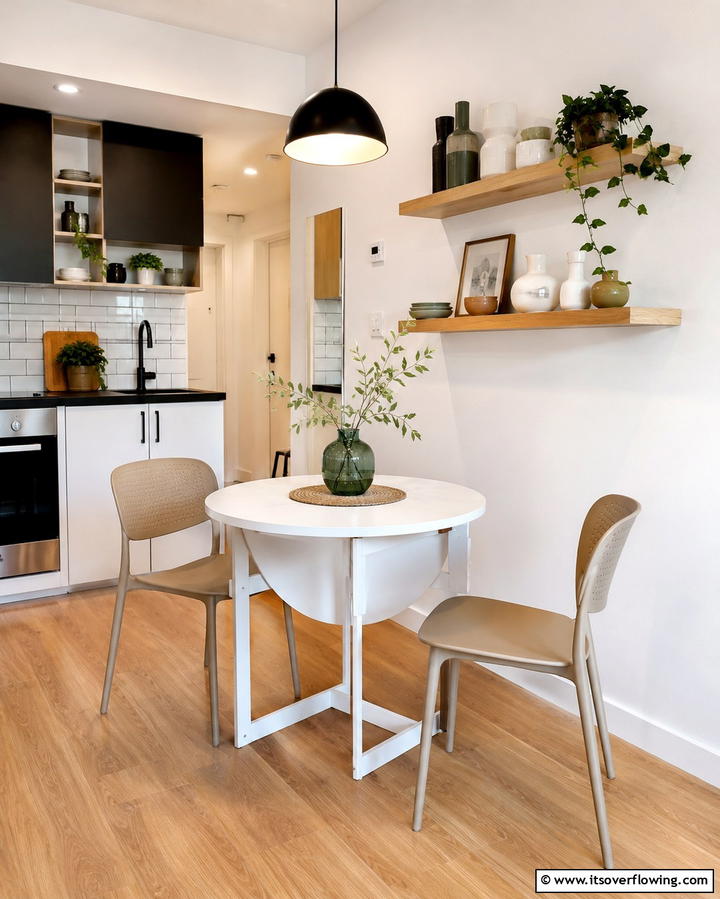 Compact Dining Sets - 20 Studio Furniture Ideas for Small Spaces