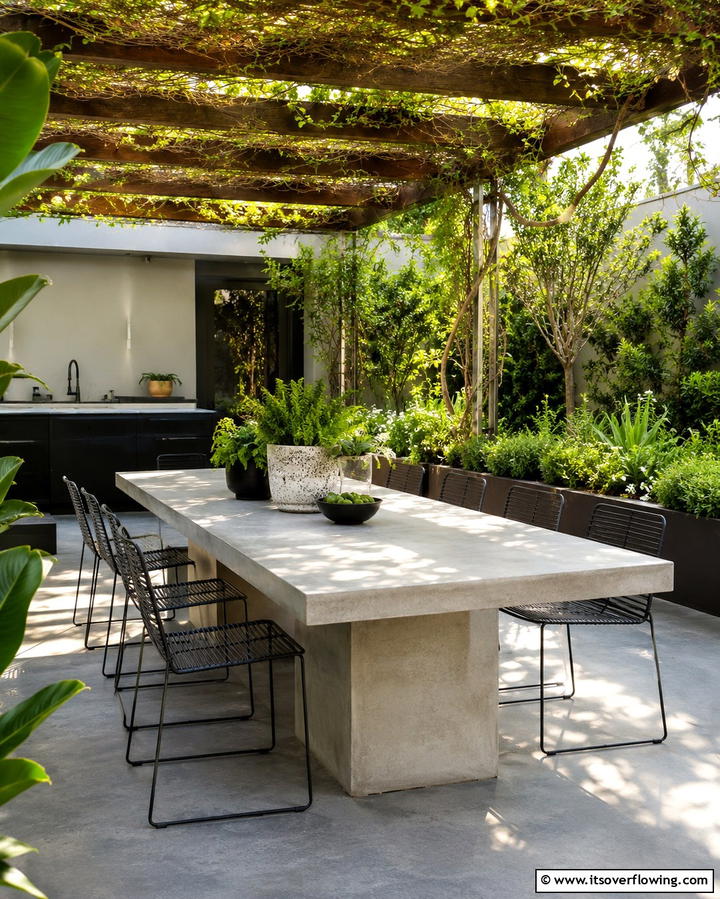 Concrete Outdoor Tables - 25 Concrete Garden Ideas for a Modern Outdoor Space