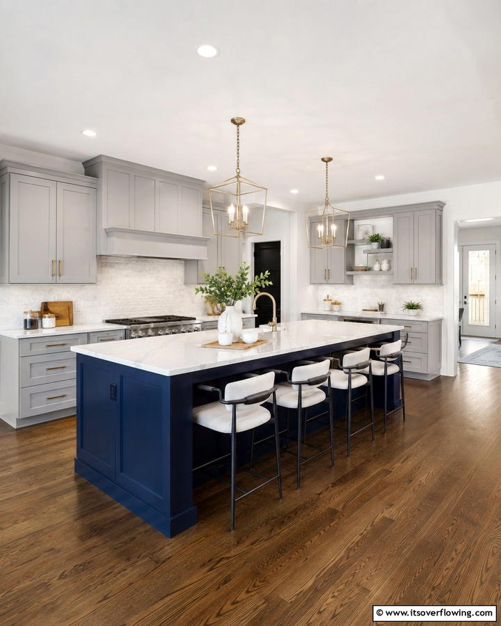 Contrasting Island for an Eye Catching Feature - 25 Farmhouse Kitchen with Gray Cabinets Ideas