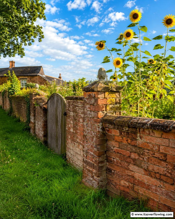 Country Style Brick Fence - 30 Classic Brick Fence Ideas for Timeless Outdoor Security & Charm