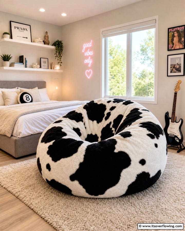 Cow Print Bean Bag Chair - 25 Cow Print Room Decor Ideas- Fun & Trendy Designs