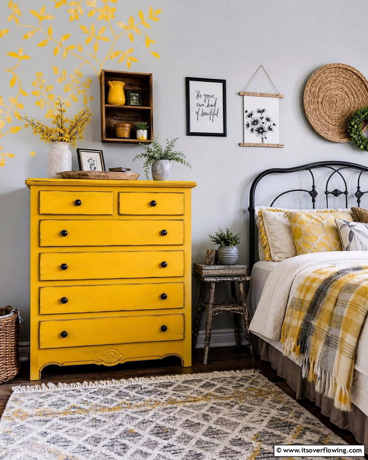 Creative Yellow DIY Projects - 30 Yellow Bedroom Ideas to Brighten Your Sleep Space