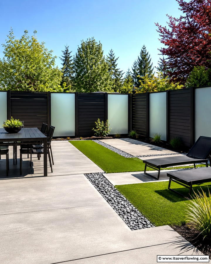 Customizable Modular Fence Panels - 30 Innovative Corner Fence Solutions for Yard Boundaries