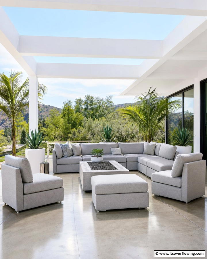 Customizable Modular Furniture - 25 California Room Design Ideas for Indoor-Outdoor Living