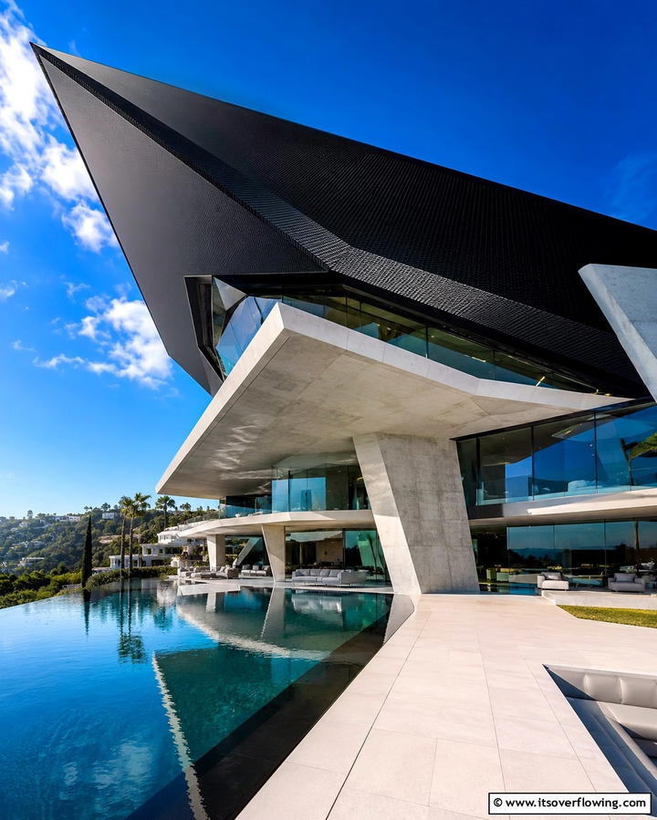 Cutting Edge Architectural Marvel - 30 Houses with Black Roofs- Modern Exterior Design Inspiration