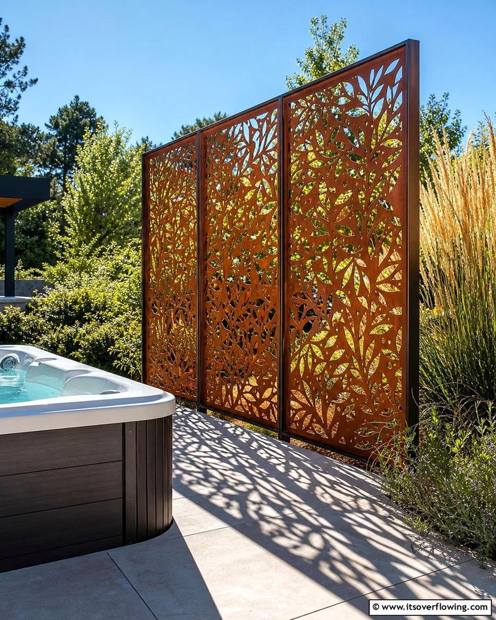 Decorative Metal Screens - 25 Outdoor Privacy Screen Ideas for Secluded Spaces