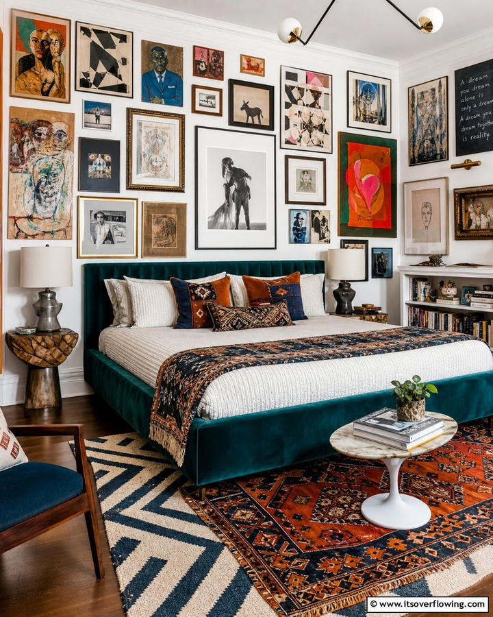 Eclectic Art Guest Room - 21 Guest Room Ideas for a Welcoming and Functional Space