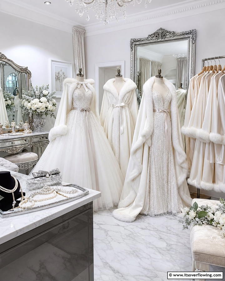 Elegant Winter Attire - 21 Winter Wedding Ideas for a Magical Seasonal Celebration
