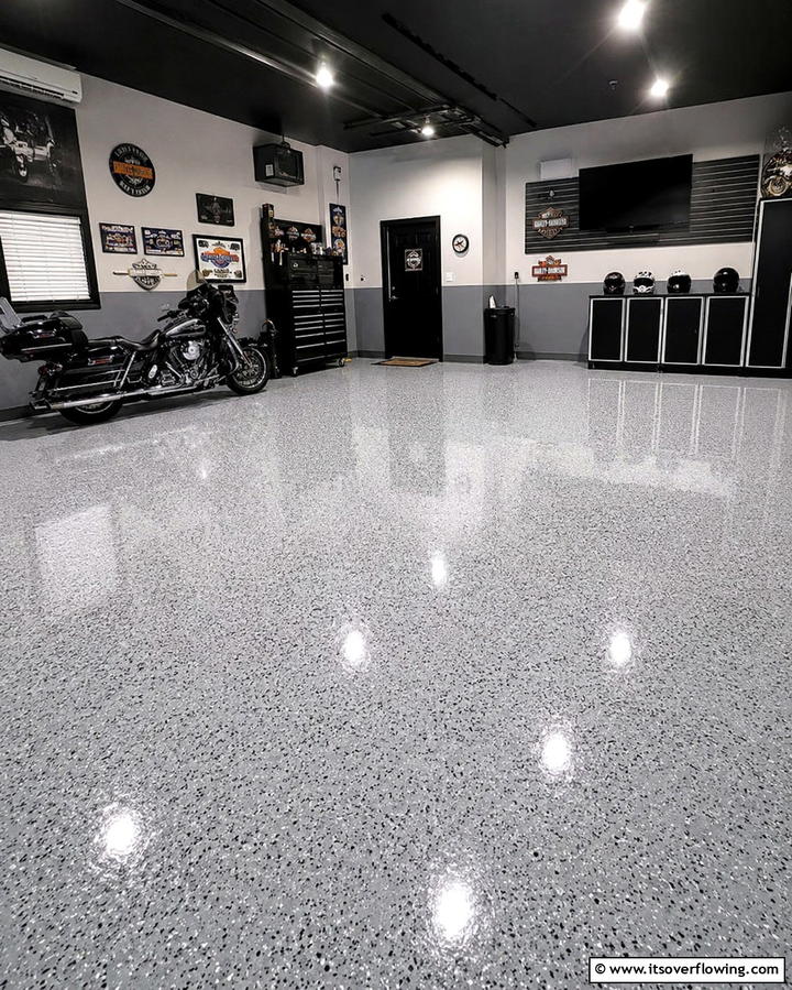 Epoxy Coated Flooring - 25 Motorcycle Garage Ideas for Bike Enthusiasts