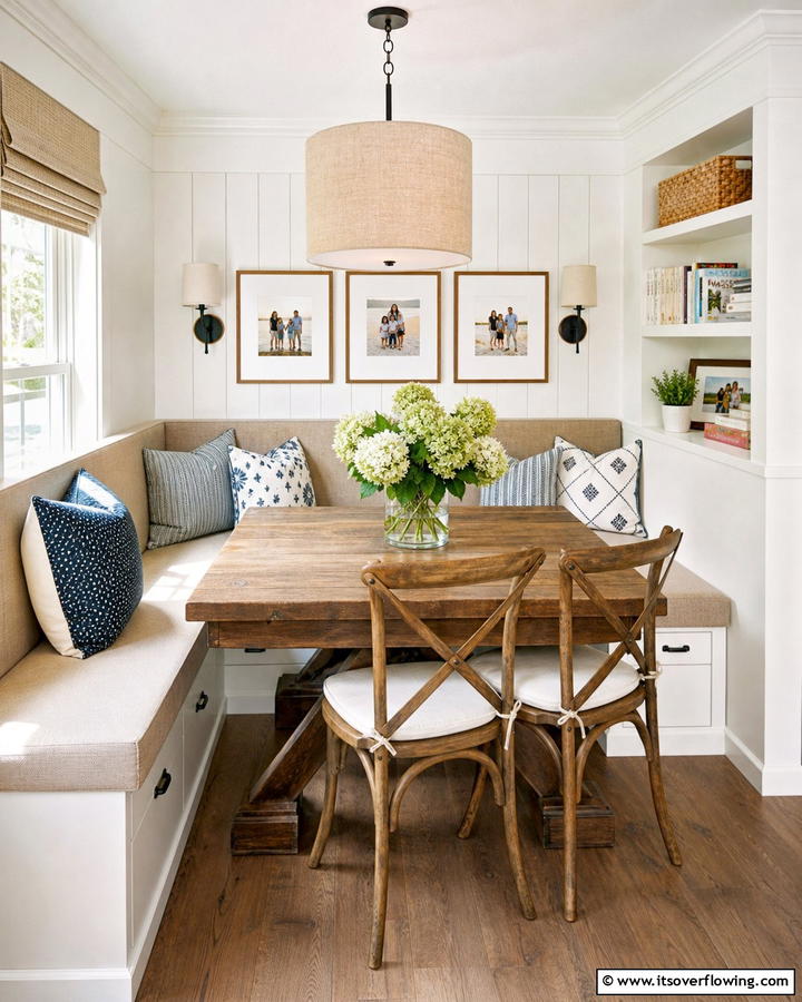 Family Friendly Banquette - 21 Banquette Seating Ideas for Stylish & Functional Dining Spaces