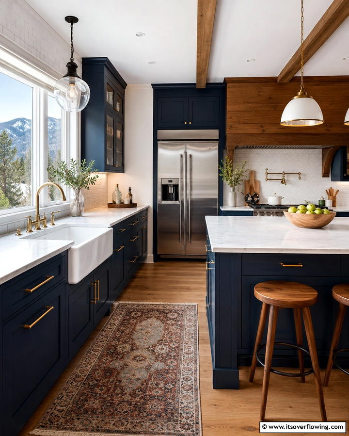 Farmhouse Sinks - 25 Mountain House Kitchen Ideas for Rustic Charm