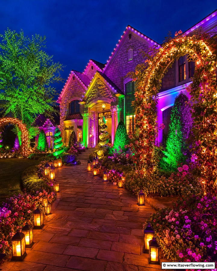 Festive Holiday Illumination - 21 Outdoor Lighting Ideas to Illuminate Your Nights