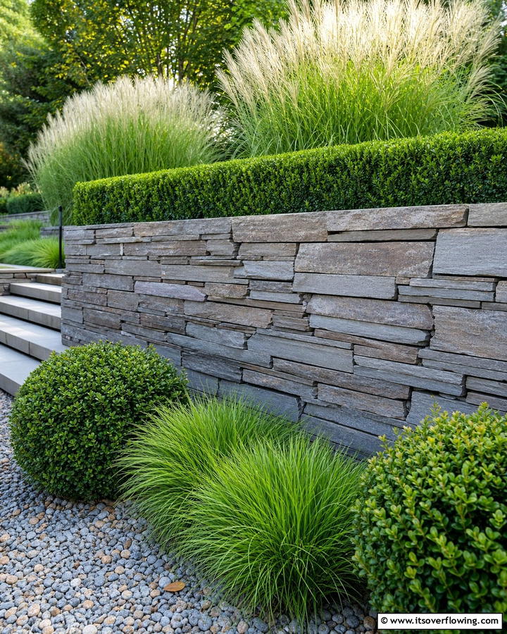 Flagstone Retaining Wall - 20 Natural Rock Retaining Wall Ideas for a Stunning Yard