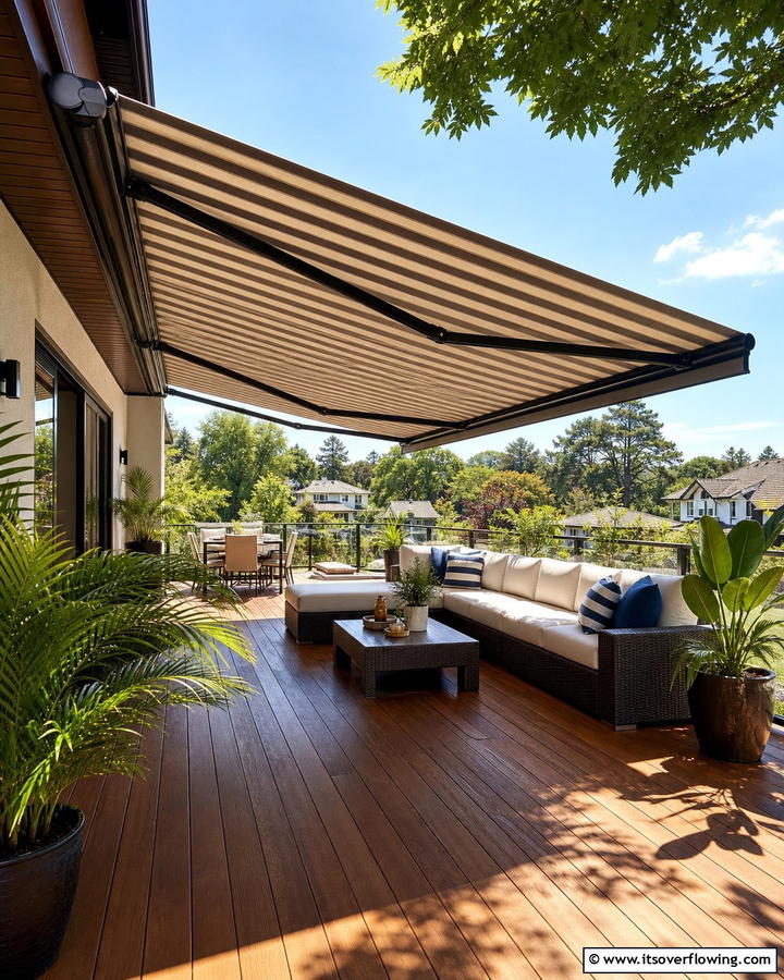 Flexible Retractable Awning - 30 Deck Roof Ideas for Shaded Outdoor Living