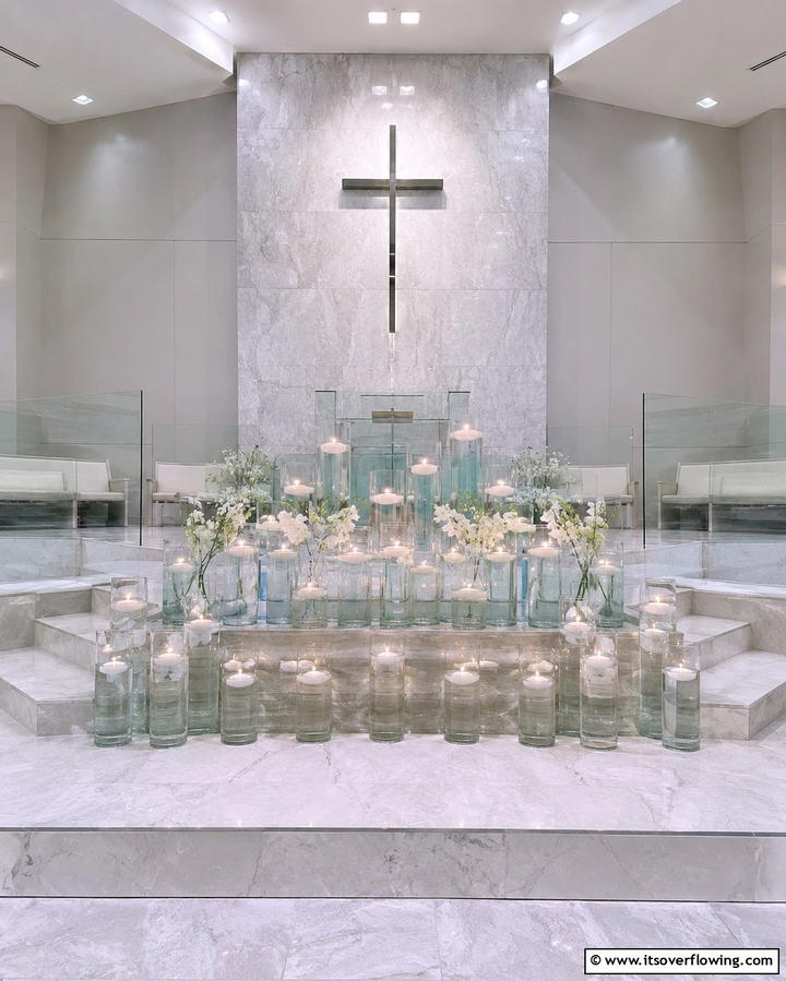 Floating Candle Arrangement - 30 Stunning Wedding Altar Design Inspirations