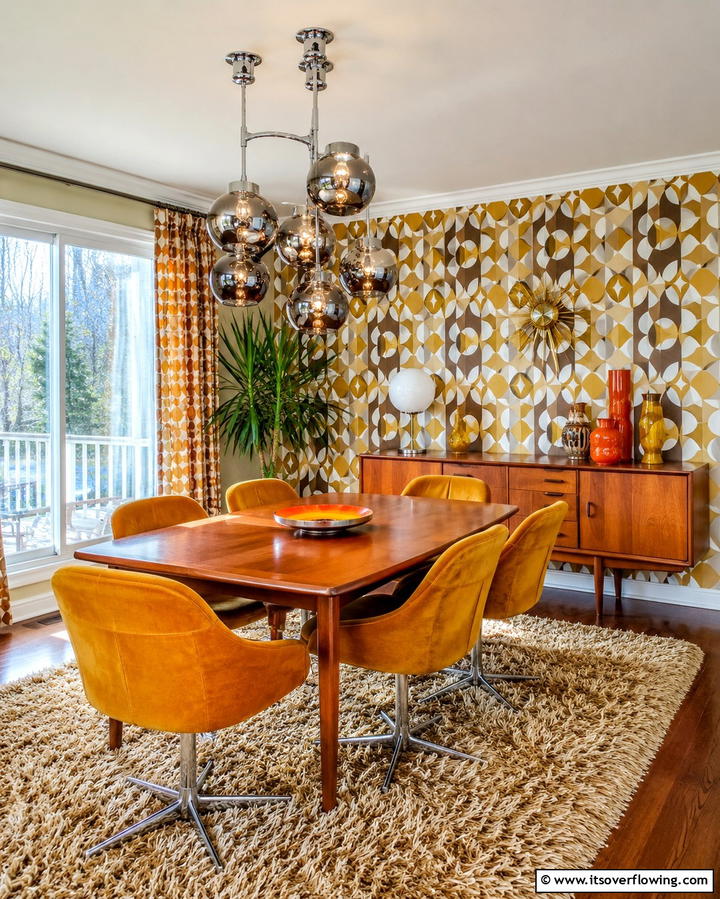 Funky Lighting Fixtures - 25 1970s-inspired Design Ideas for Retro Vibes