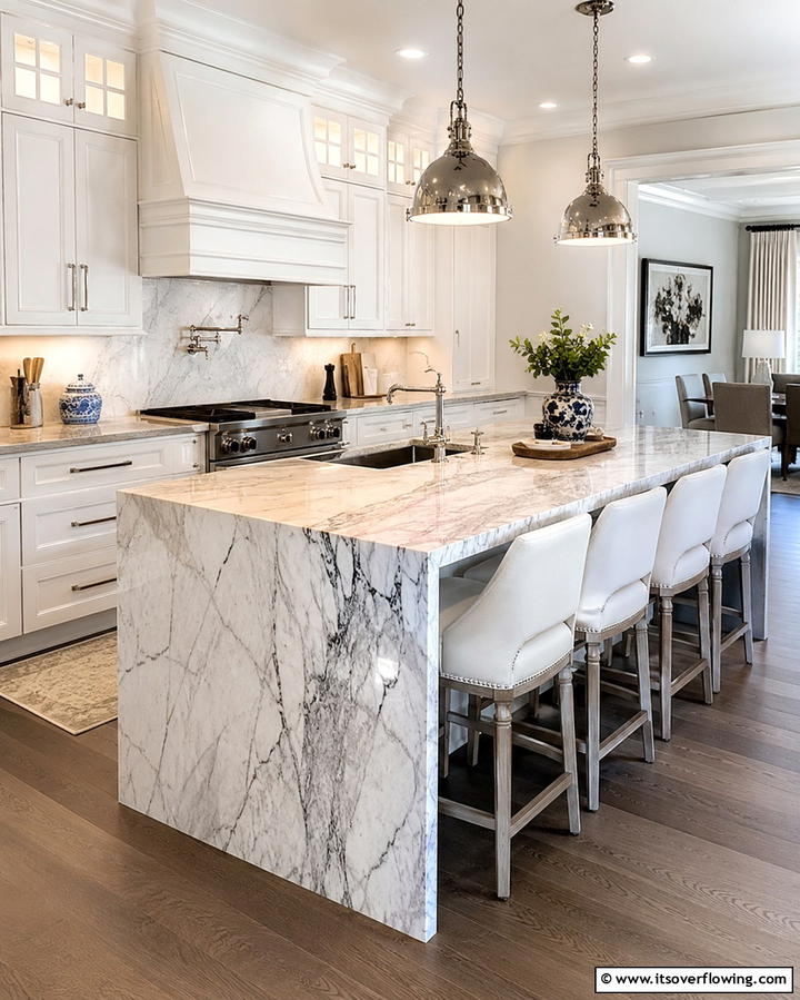 Grey and White Backsplash Tiles - 25 Grey and White Kitchen Ideas for a Classic Look