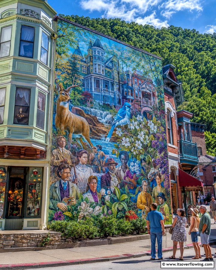 Historical Tribute in Portsmouth Ohio - 20 Small Town Murals to Brighten Your Community